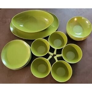 Vtg. Avocado Green Melamine 23 Pc. Set of Mixed Dishes See Description USA